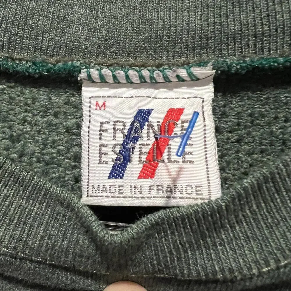 Vintage 80’s Paris France Sweater Size‎ Medium